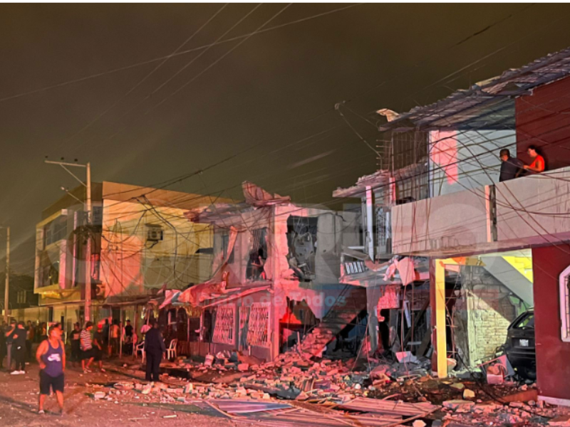 Un muerto y dos casas destruidas tras explosión en Machala 