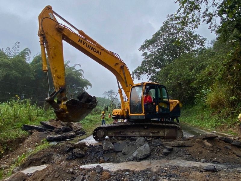 Cierre temporal de la vía Alóag – Santo Domingo