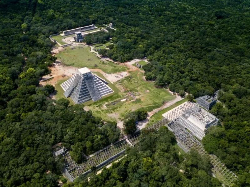 Descubren una inmensa ciudad maya oculta bajo la selva de México: Valeriana