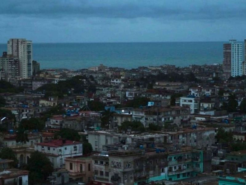 Cuba sufre nuevo apagón generalizado tras colapso del Sistema Eléctrico Nacional