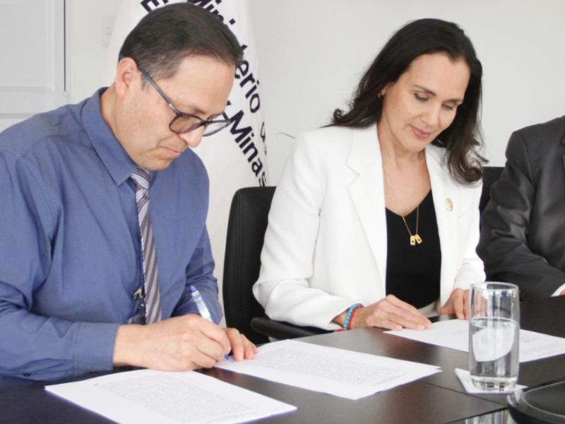 Firman documentos habilitantes del proyecto Hidroriente de 100 MW 