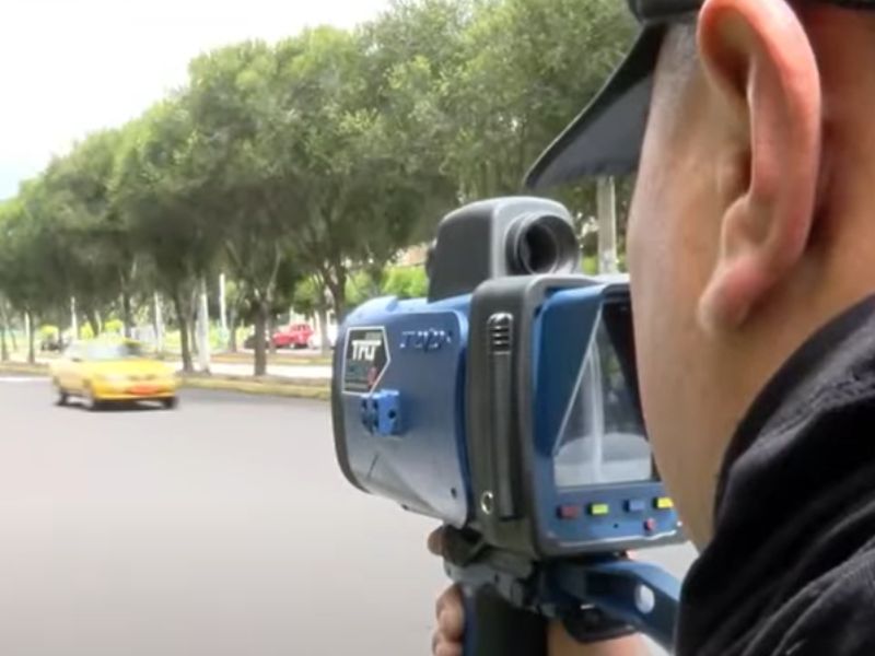 AMT retoma controles de velocidad y alcoholemia en Quito 