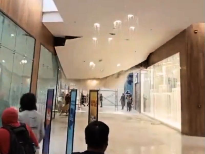 A dos días de inaugurado, se desploma techo de centro comercial en Machala