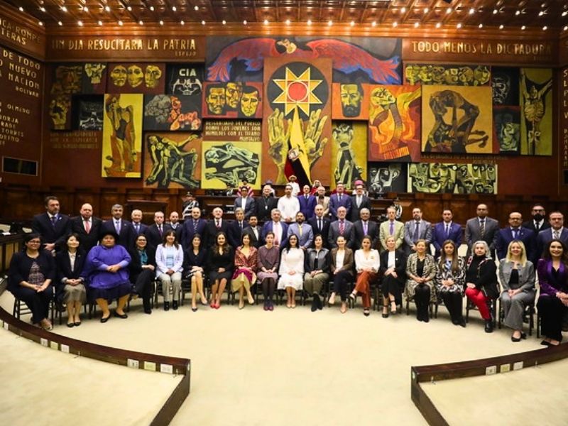 52 representantes de Estados y organismos se suman a Encuentro Internacional del Parlamento al Mundo