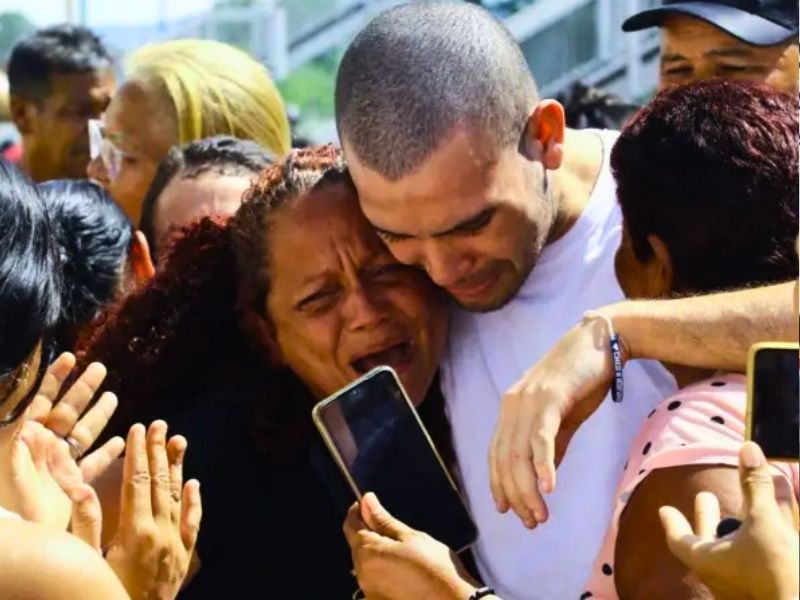 Chavismo inicia una excarcelación masiva de presos detenidos en Venezuela tras las elecciones