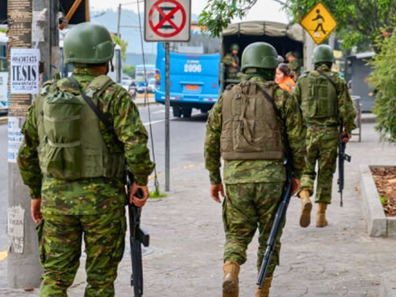 Militares enfrentan cargos por extralimitación en operativo de control en Montúfar