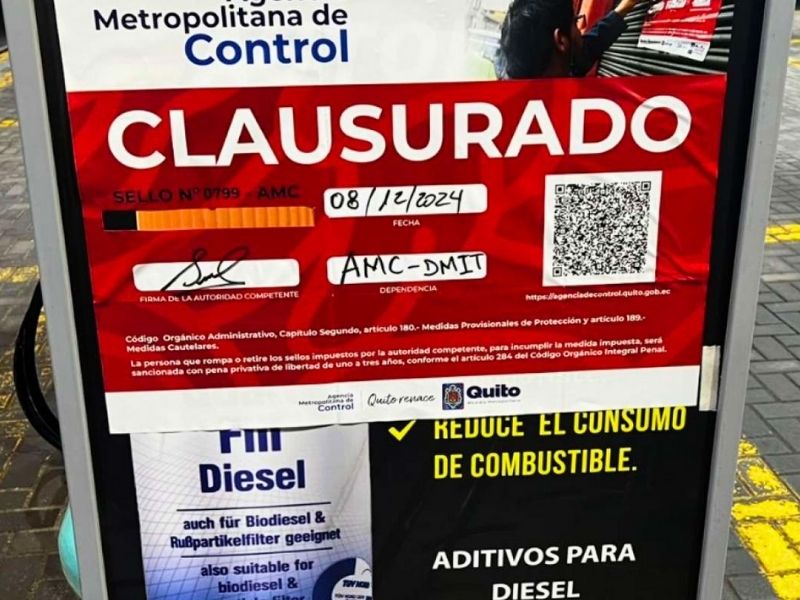 Clausuran gasolinera en Quito tras fuga de combustible; van ocho cerradas en 2024