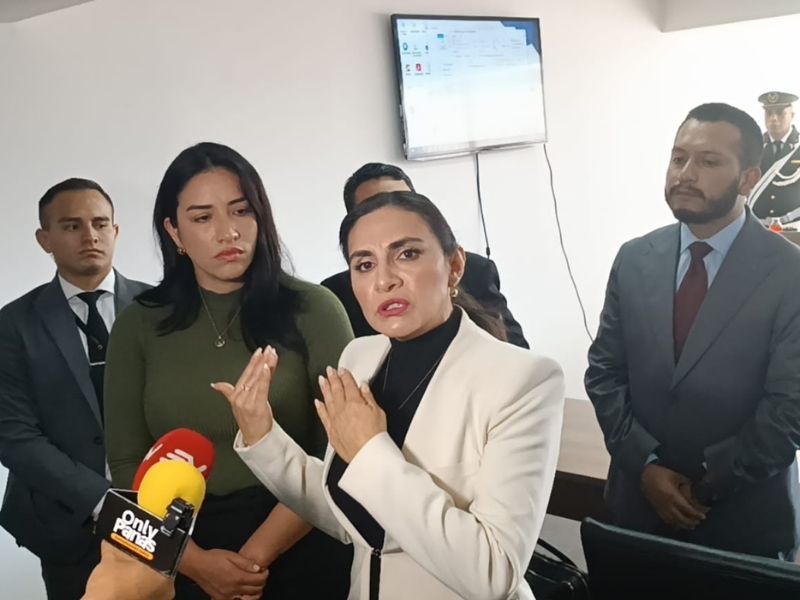 Vicepresidenta Abad demandará penalmente a la ministra Núñez