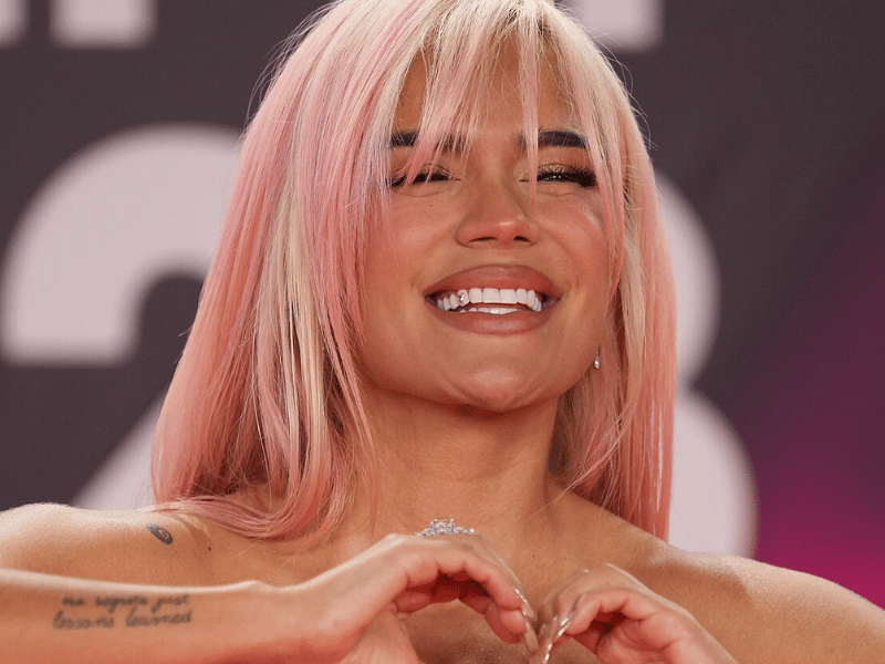 Karol G revela en su documental cómo Feid la ayudó a sanar su corazón