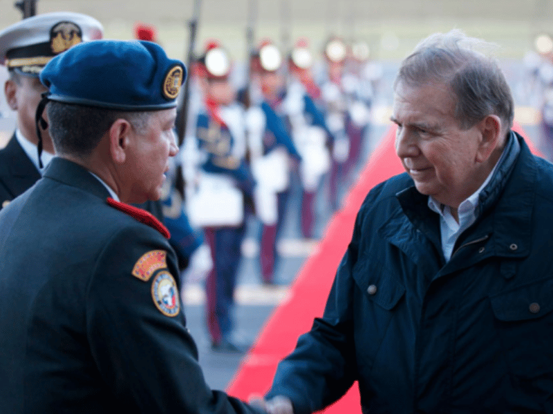 Noboa y González Urrutia sellan acuerdos en un encuentro histórico en Quito