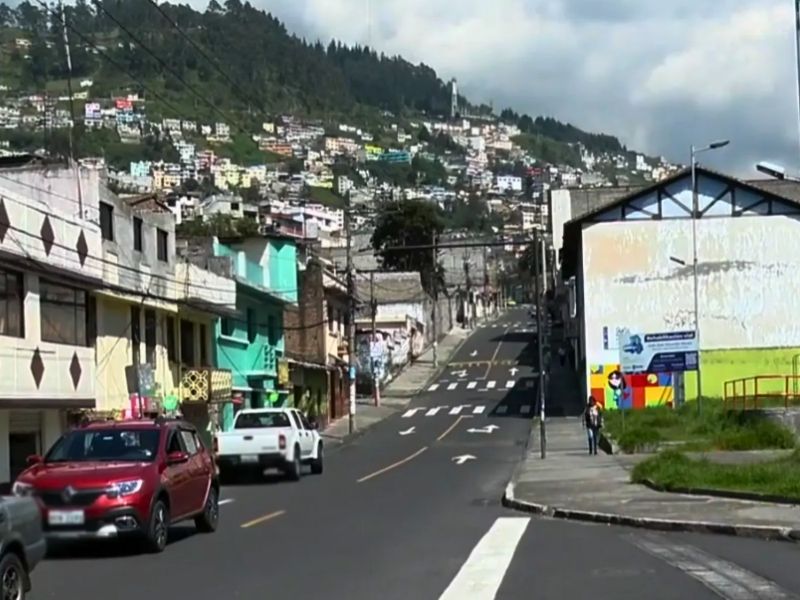 Un muerto y dos heridos en ataque armado en el sur de Quito