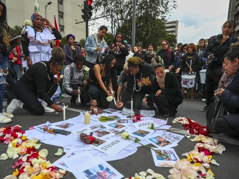 Activistas exigen justicia por asesinato de los 4 niños de Guayaquil