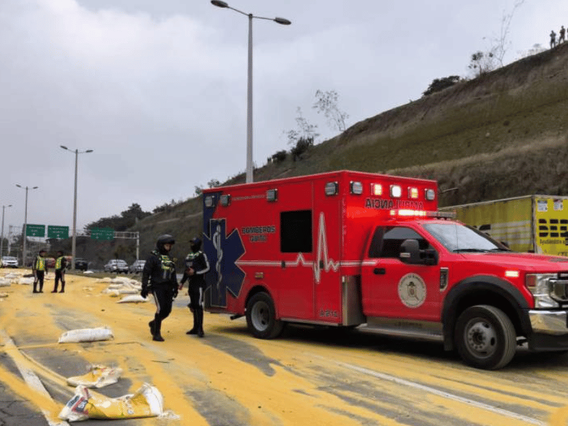 Accidente en la Ruta Viva deja un fallecido y cierra el tránsito hacia el aeropuerto