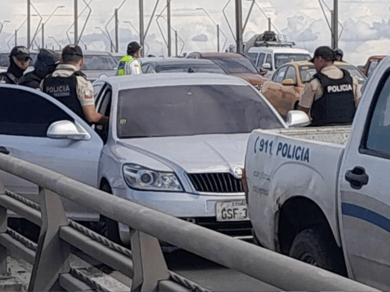 Una balacera en el Puente de la Unidad Nacional deja dos heridos