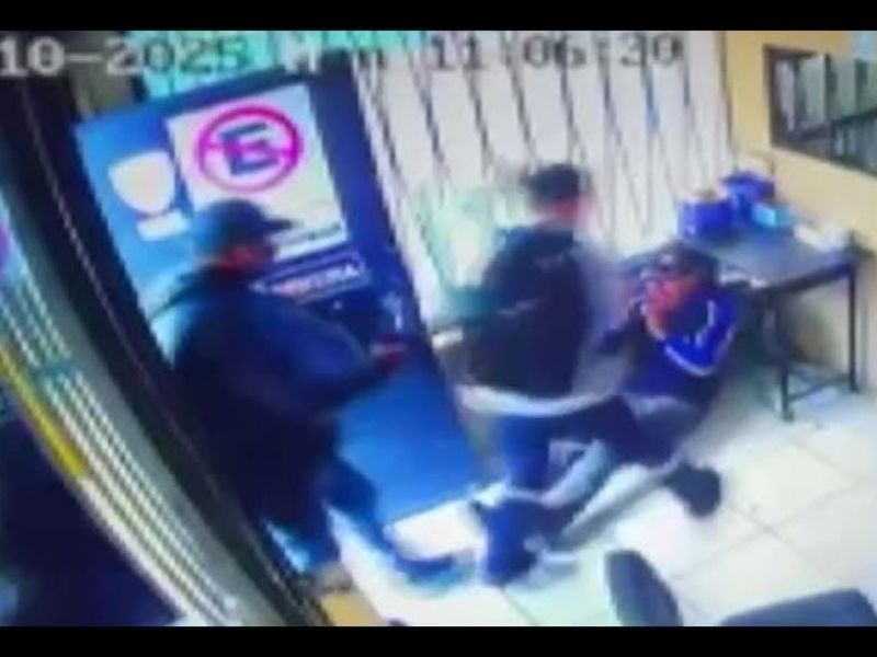 Golpe millonario a gasolinera de Quitumbe: roban $50.000 en solo un minuto