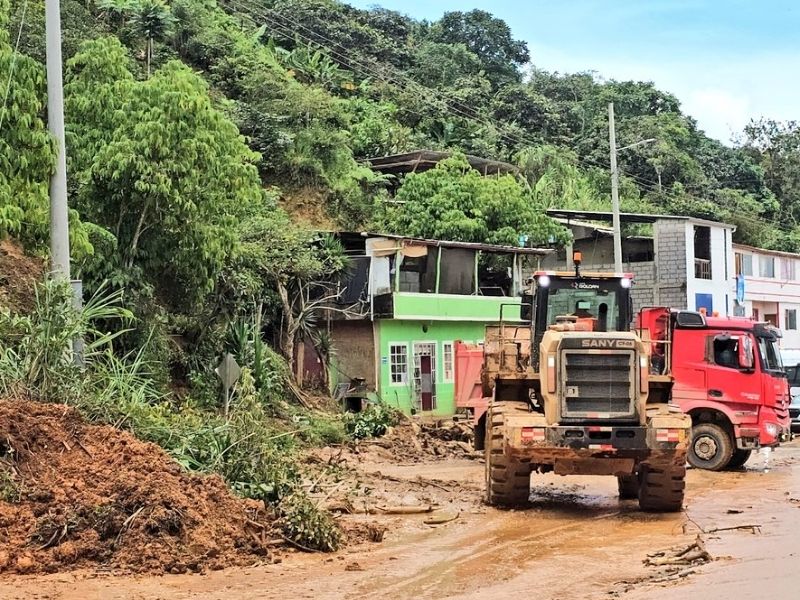 Suman 20 muertos, más de 100.000 afectados y miles de damnificados por el invierno