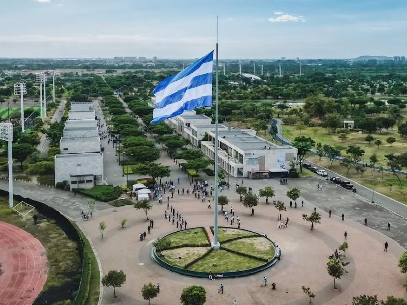 Noboa revoca administración del Parque Samanes al Municipio de Guayaquil por irregularidades