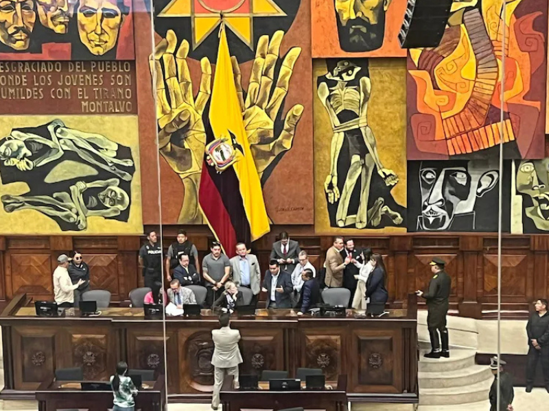 Legisladores ensayan acto inaugural de la nueva Asamblea