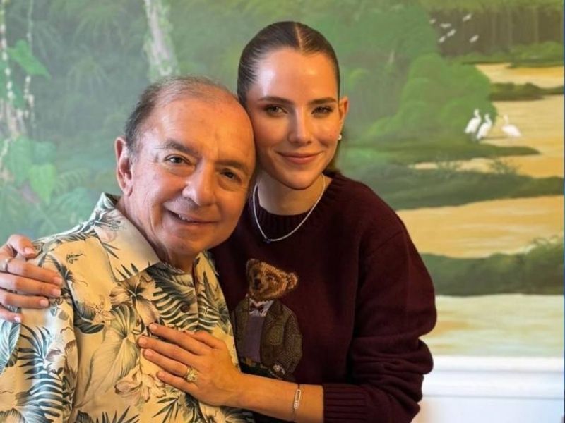 Álvaro Noboa reaparece en redes sociales tras meses alejado por problemas de salud