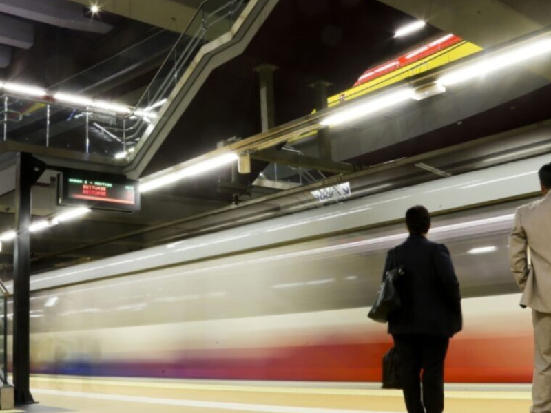 Municipio de Quito evalúa comprar nuevos trenes ante aumento de usuarios del Metro