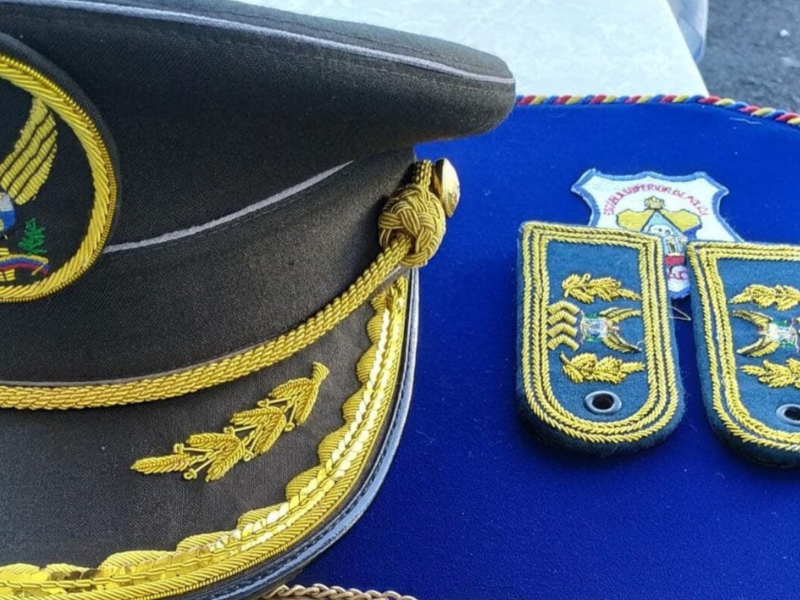 Dos policías en servicio activo procesados por presunto secuestro extorsivo en Guayaquil