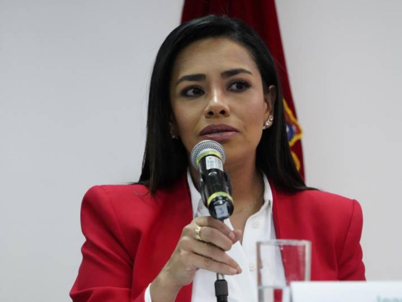 Jeannine Cruz renunció a su cargo en el Consejo de Comunicación