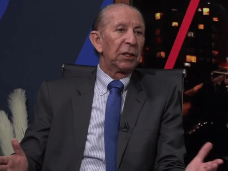 Lolo Echeverría: ‘Iza no cree en la democracia’
