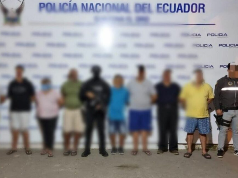Policía desmantela red de contrabando de productos peruanos en Ecuador