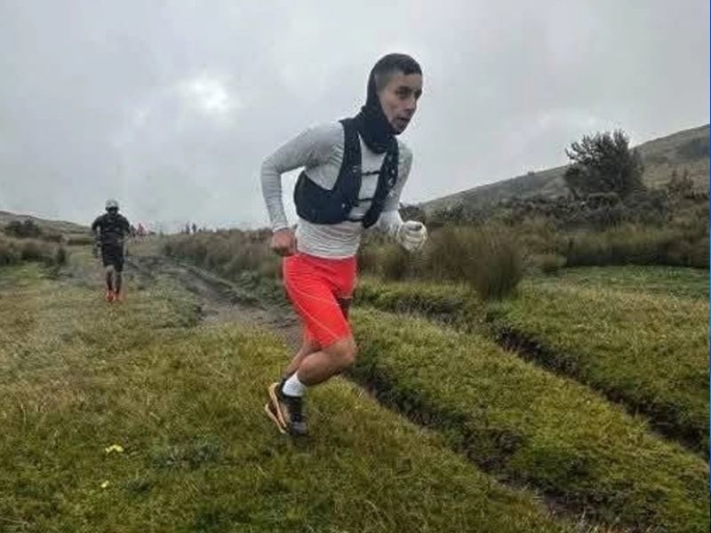 Buscan a atleta Patricio Factos, desaparecido en la Reserva Los Illinizas, Pichincha