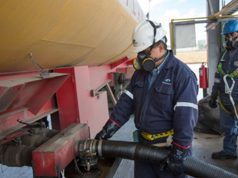 Petroecuador despachó más de 900 millones de galones de combustibles