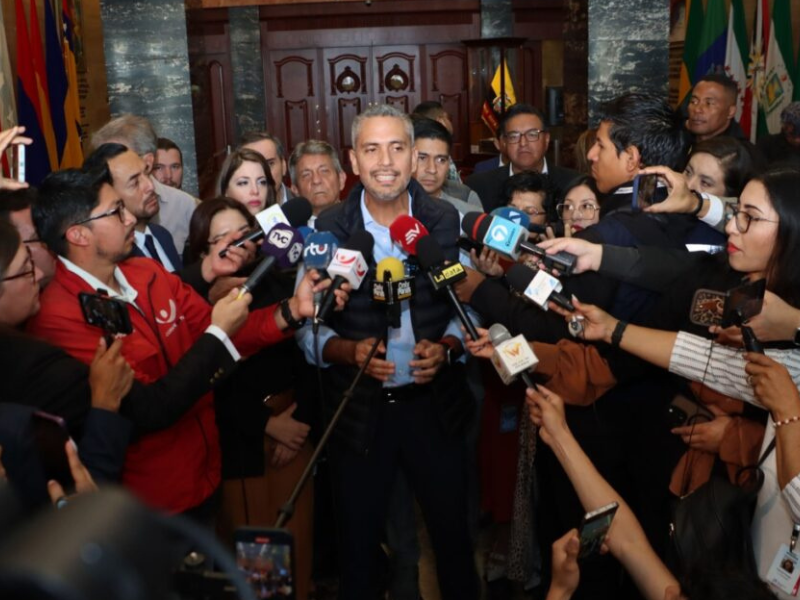 Raúl Chávez anuncia acción de protección tras rechazo a la Bancada de la Gente