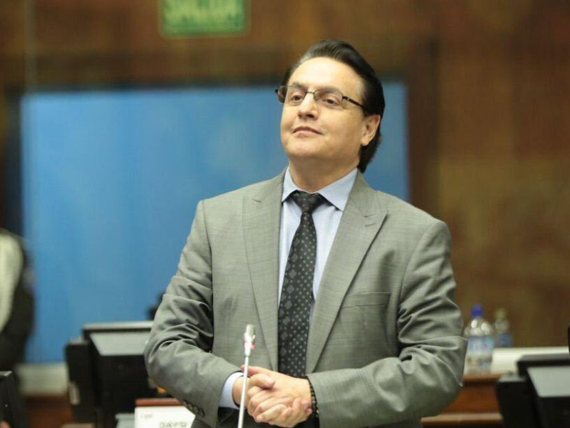 Fiscalía vincula a figuras del correísmo en el caso Villavicencio