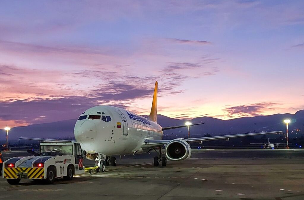 Aeropuerto de Quito suspenderá operaciones el 10 de mayo por mantenimiento de pista