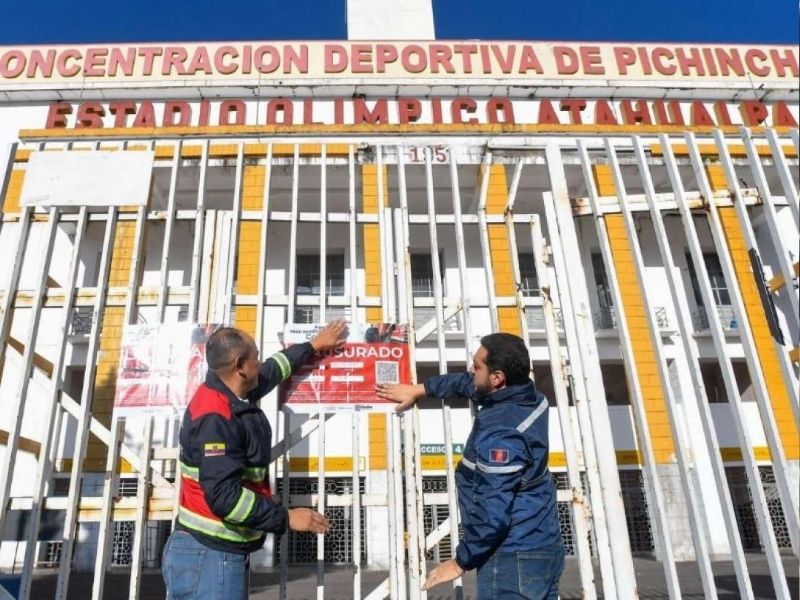 Clausuran el estadio Atahualpa en Quito por uso ilegal de gas