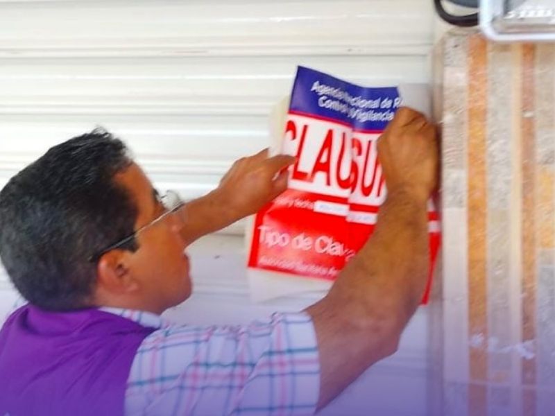 Clausuran farmacia en Pedro Carbo por vender medicamentos prohibidos