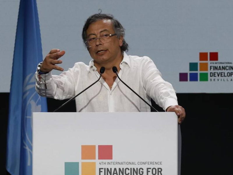 Petro niega reunión con alias ‘Fito’ y rechaza especulaciones