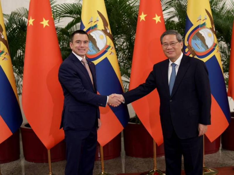 Presidente Noboa fortalece relaciones con China y participa en Foro Económico Mundial