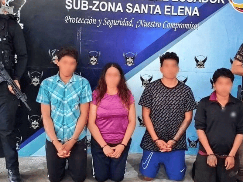 Policía rescata a víctima de secuestro extorsivo en Santa Elena; cinco detenidos