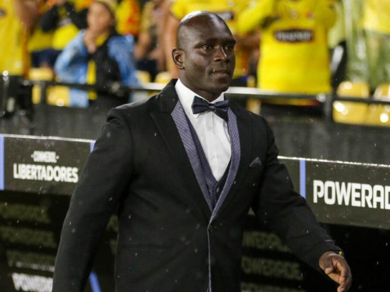 Conmebol sanciona a Barcelona SC y a su entrenador Segundo Castillo por infracciones en la Copa Libertadores