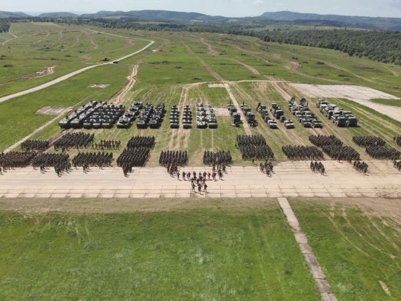 La OTAN se compromete a elevar su gasto militar al 5 % del PIB para 2035