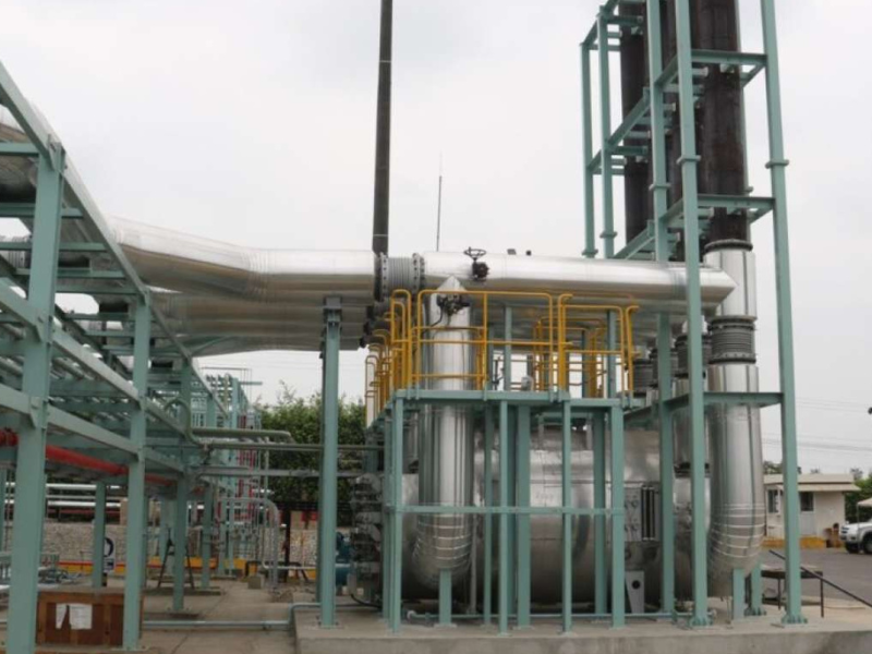 Gobierno contratará energía térmica temporal para enfrentar crisis eléctrica