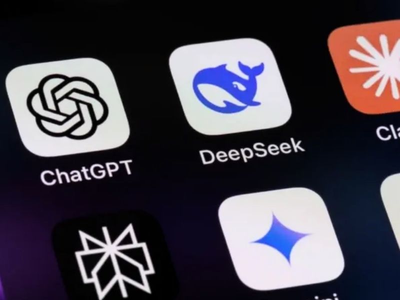 Por qué los enormes centros de datos que mantienen nuestra vida online consumen millones de litros de agua