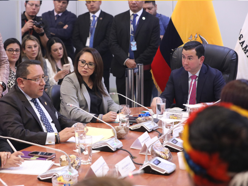 Contralor reafirma compromiso anticorrupción ante la Asamblea