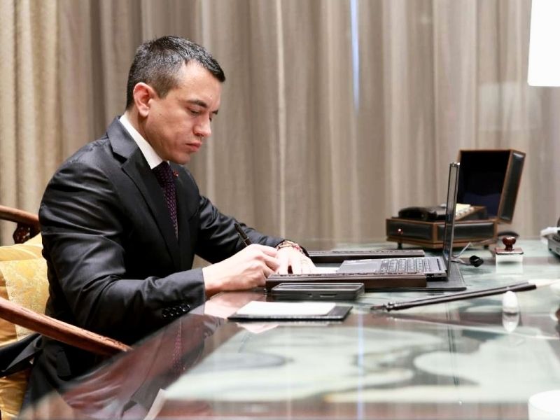 Noboa envía al Registro Oficial la ley que prohíbe privatizar y extraer recursos en áreas protegidas