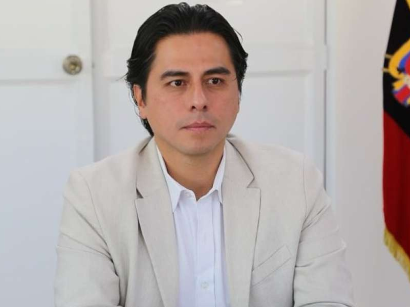 Fabián Calero deja el Viceministerio de Electricidad y Energía Renovable