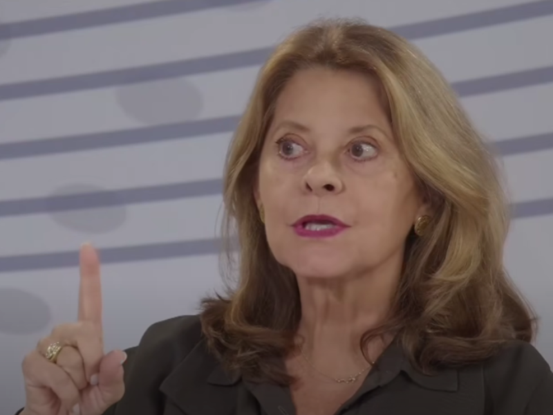 “Colombia tiene hoy un gobierno con gente absolutamente ignorante del manejo del Estado”