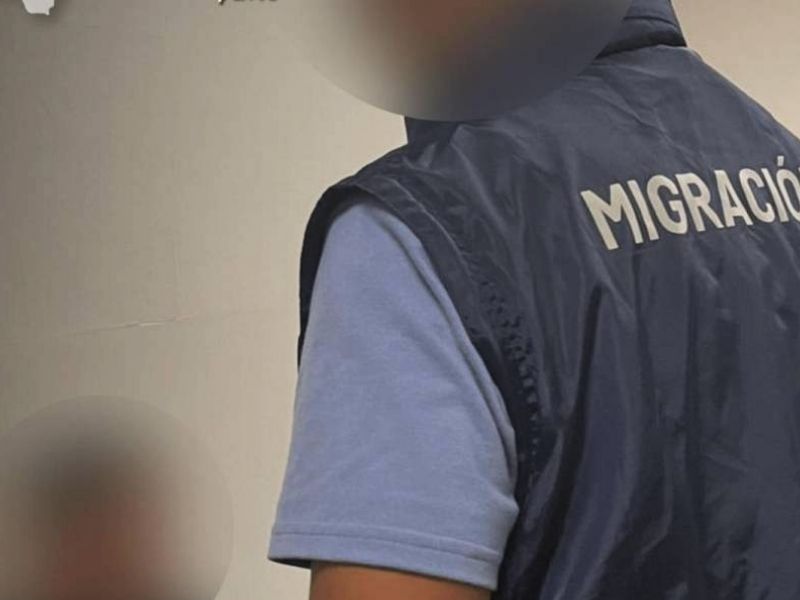 Interpol frena ingreso a Ecuador de peruano buscado por lavado de activos y detienen a otro con visa falsa