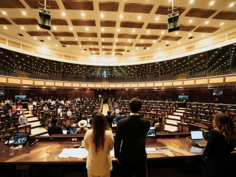 ‘Aquí no hay intocables’: Asamblea publica la lista de los 40 funcionarios expulsados por nepotismo y vínculos políticos
