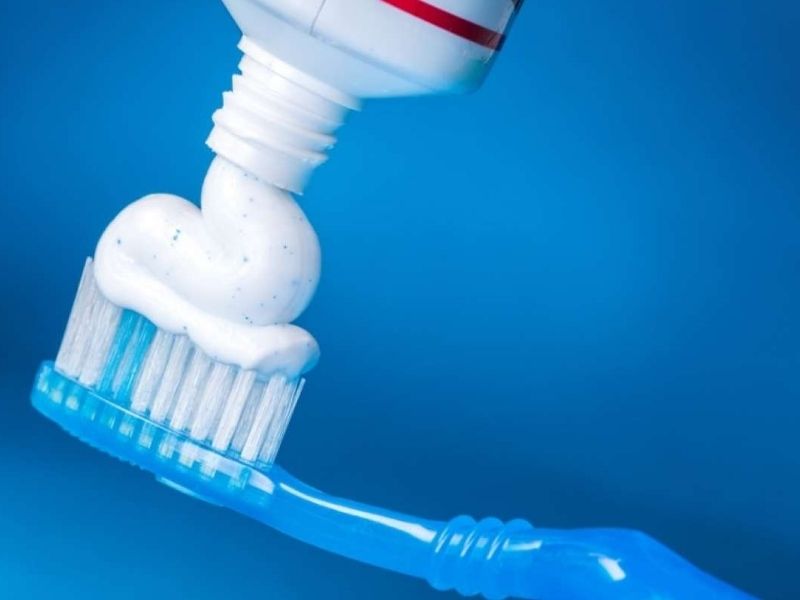 ¡Alerta en Ecuador! Reconocida pasta dental con fluoruro de estaño genera reacciones adversas
