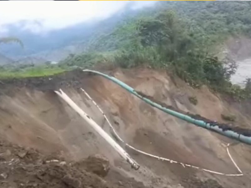 OCP Ecuador detiene bombeo de crudo por riesgo en el río Coca